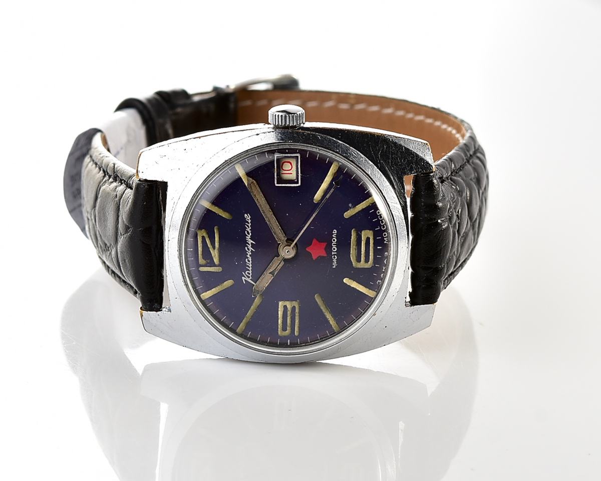 Soviet Vostok Komandirskie mechanical watch - Zakaz MO CCCP!