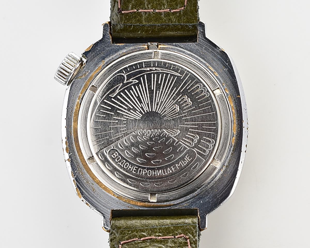 Vostok Komandirskie TANK mechanical watch limited series – “Zakaz MO CCCP”