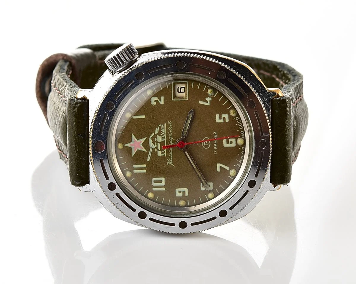 Vostok Komandirskie Tank mechanical watch limited series – “Zakaz MO CCCP”