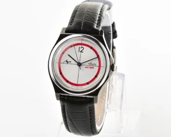 Vintage Soviet Luch "Lithium" quartz wristwatch