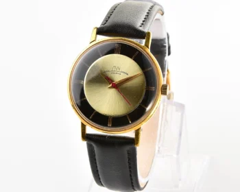 Soviet gold-plated vintage mechanical watch Luch with rare duotone dial!