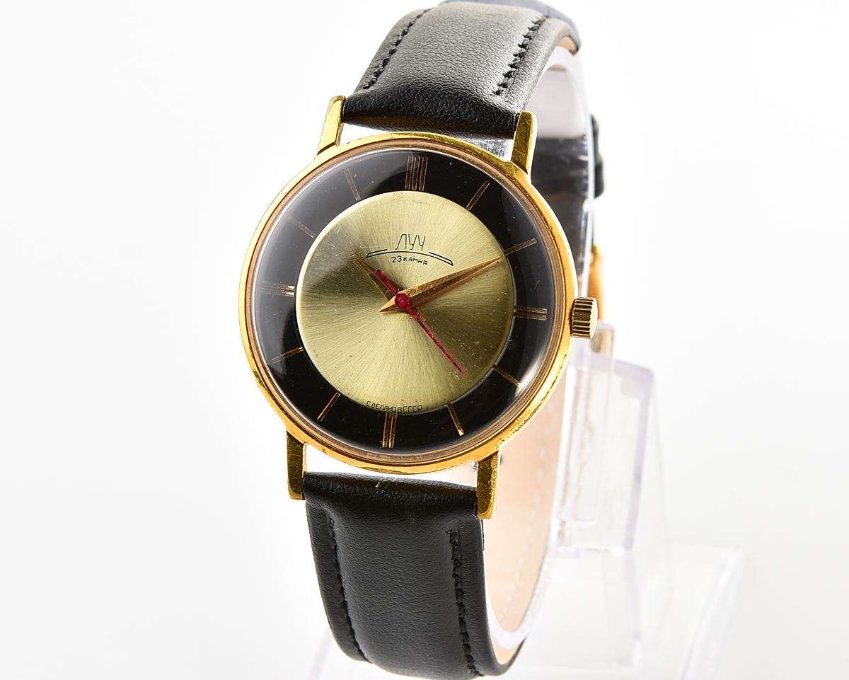 Soviet gold-plated vintage mechanical watch Luch with rare duotone dial!
