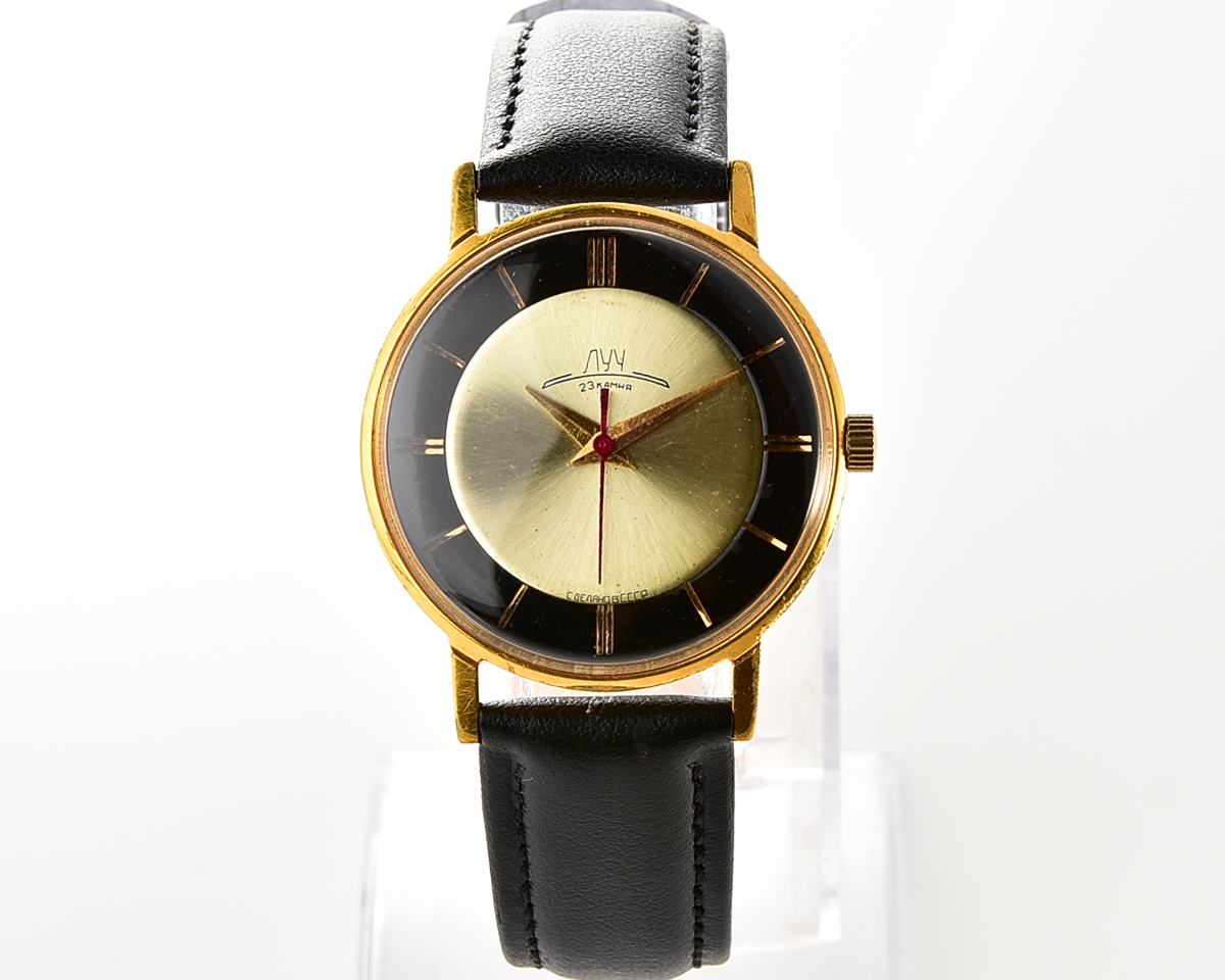 Soviet gold-plated vintage mechanical watch Luch with rare duotone dial!