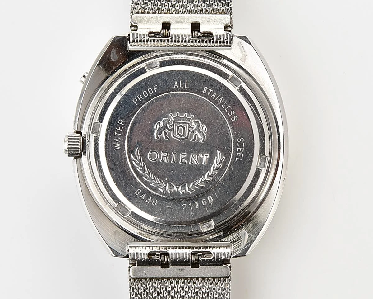 Vintage Orient Chronoace – Green Sunburst Day-Date Automatic from the Early 1970s