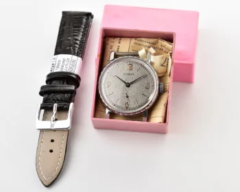 TIME CAPSULE: Mechanical Pobeda watch in box – New Old Stock (NOS)!