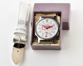 TIME CAPSULE: Soviet mechanical Pobeda Glasnost watch - New Old Stock (NOS)!