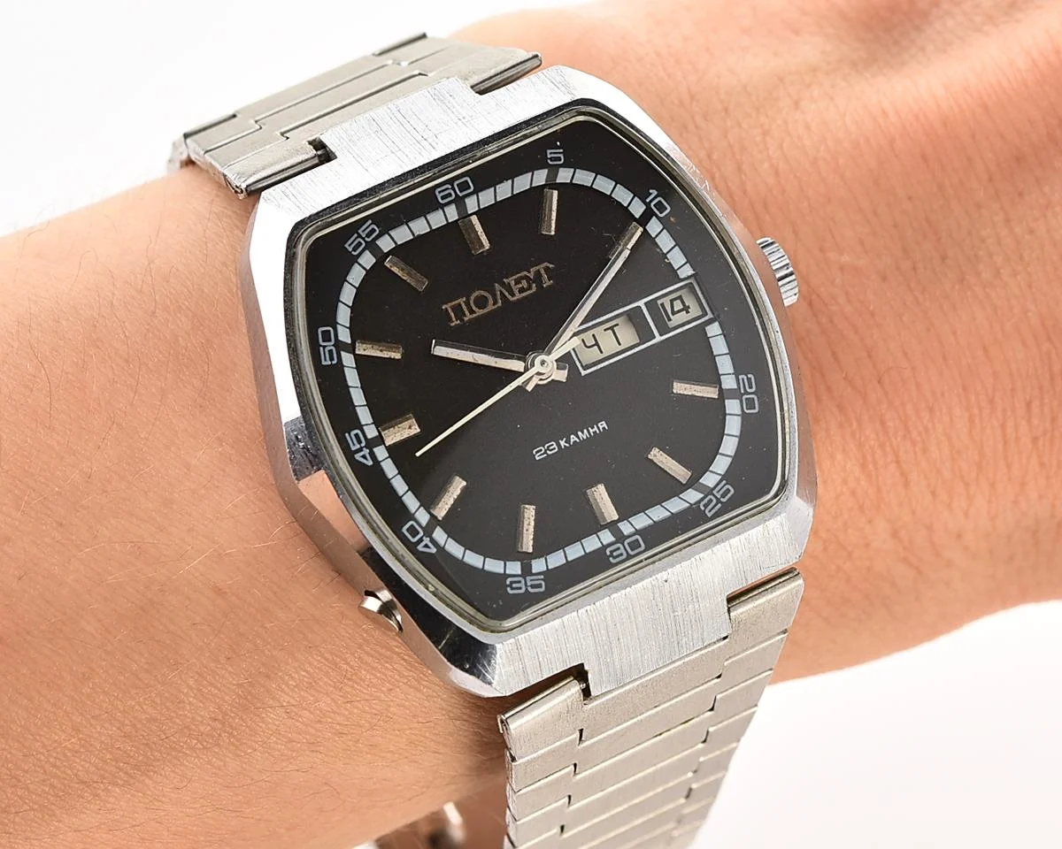 Poljot-15682_KOM_8800