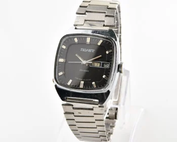 Soviet mechanical Poljot with automatic self-winding movement