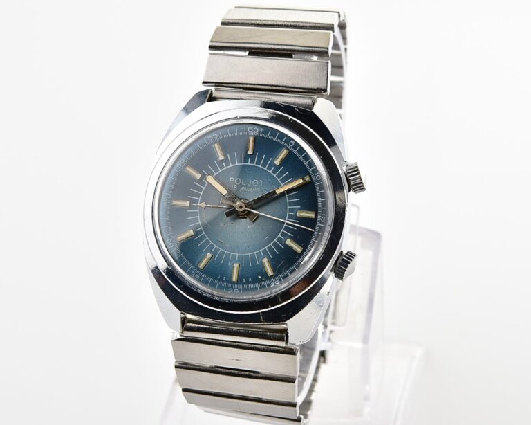 Vintage soviet POLJOT-cricket mechanical wristwatch with alarm function