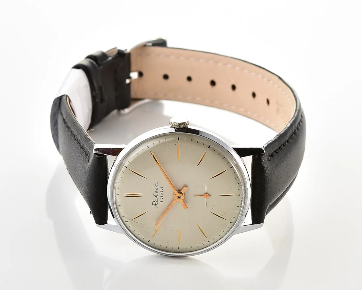 Vintage Soviet Raketa mechanical wristwatch