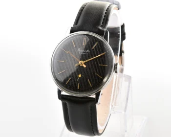 Vintage Soviet Raketa mechanical wristwatch