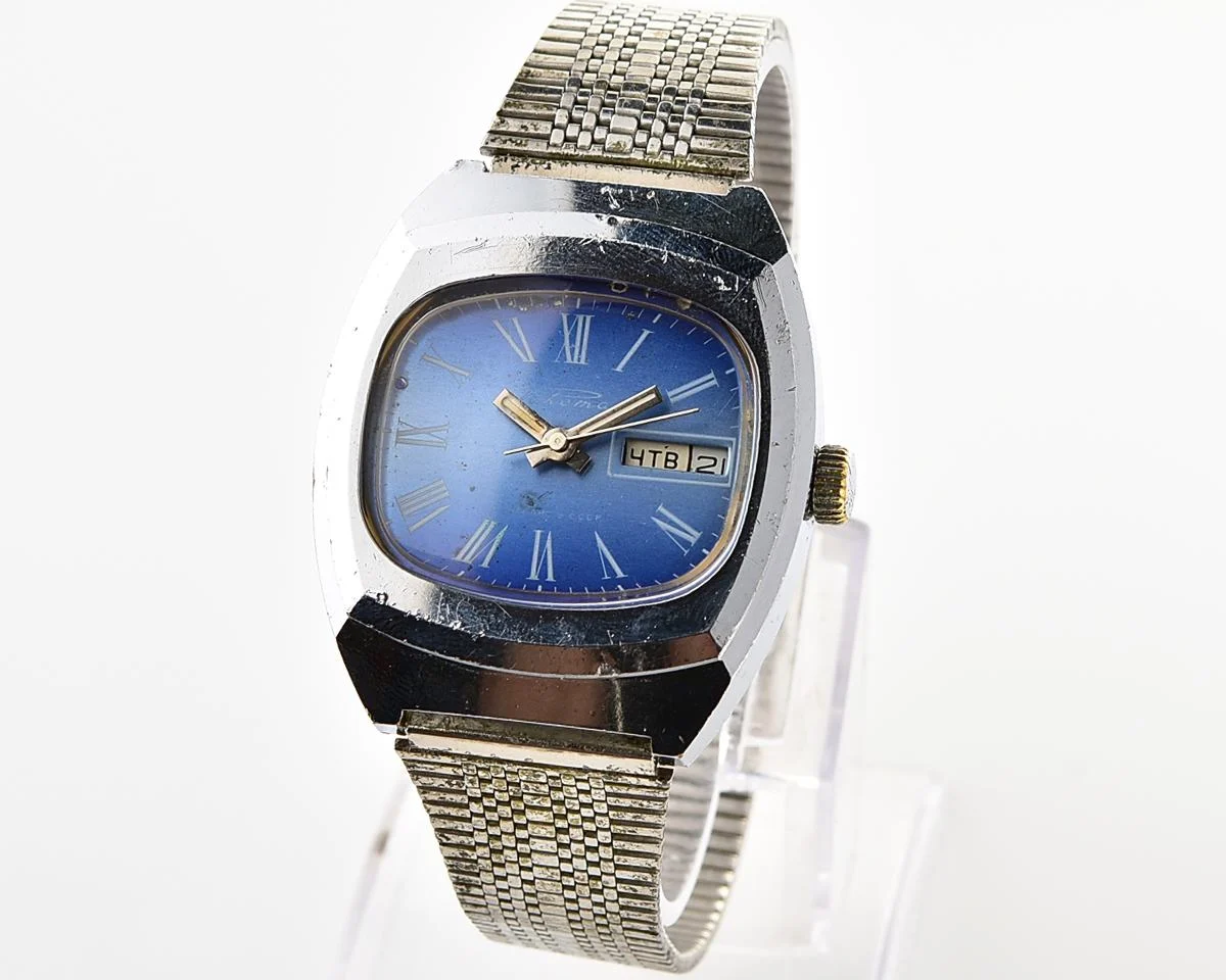 Raketa vintage Soviet mechanical wristwatch with double calendar