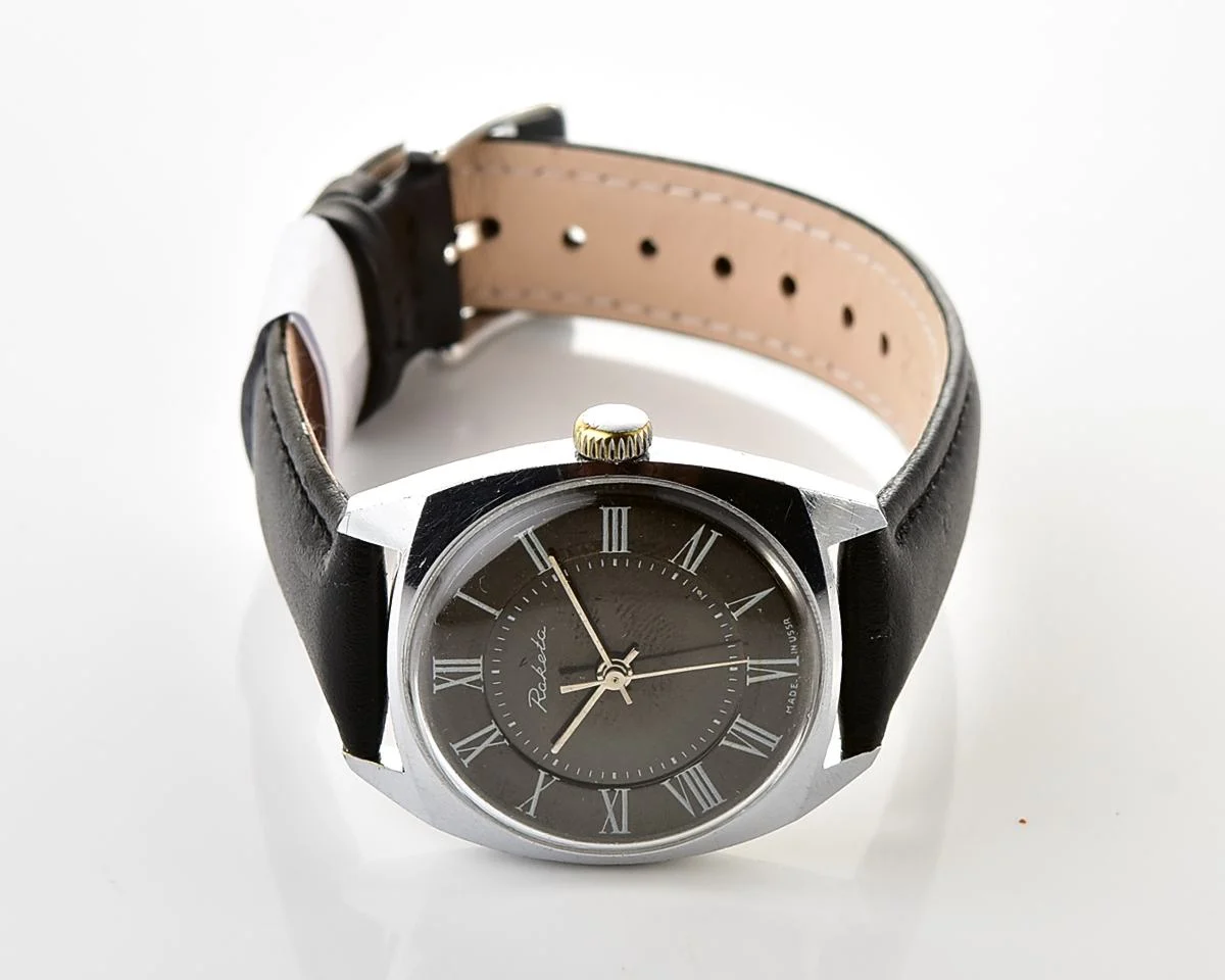 Vintage Soviet Raketa mechanical wristwatch