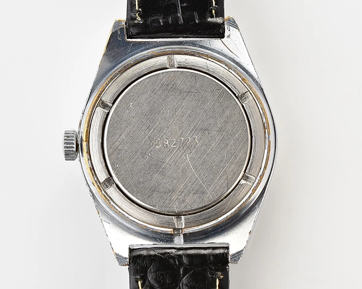 Raketa vintage mechanical wristwatch with cool calendar