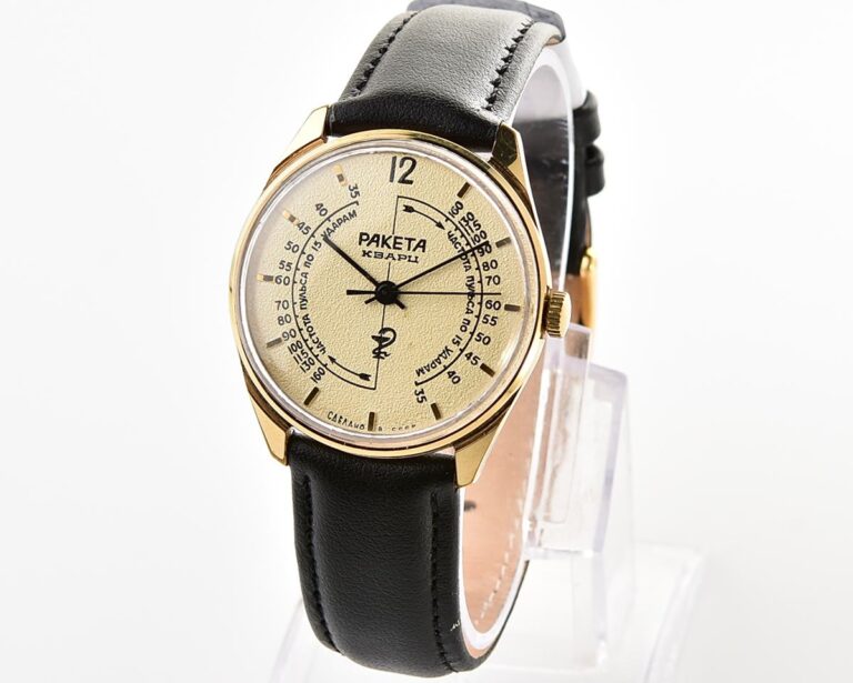 Excellent soviet automatic medical RAKETA "MEDICINE" quartz watch with pulse scale!