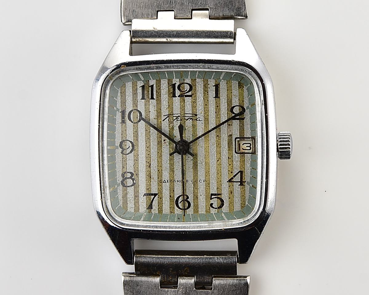 Vintage soviet RAKETA mechanical watch