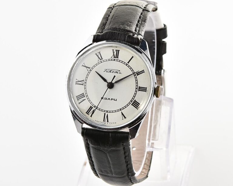 Automatic soviet RAKETA watch with quartz movement