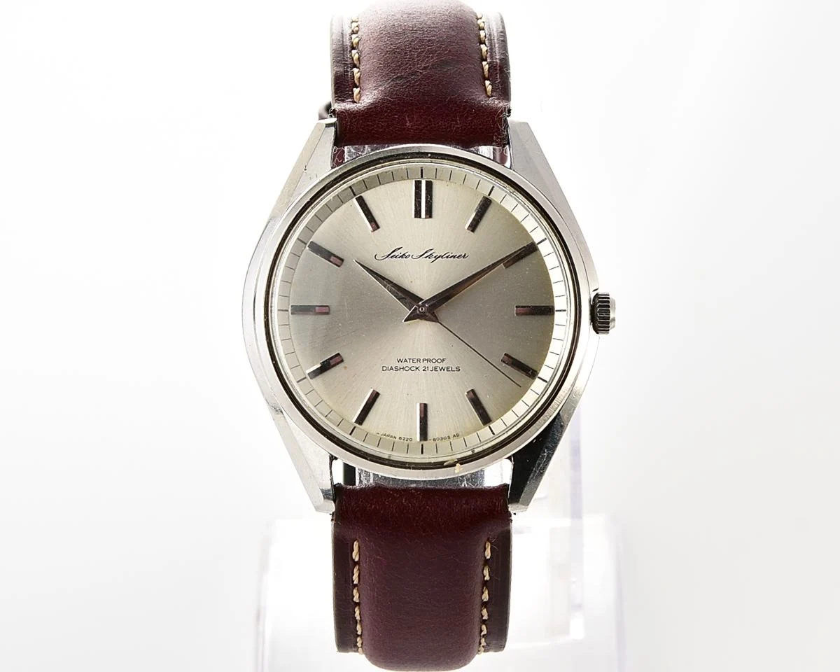 Vintage Seiko Skyliner 21 jewels manual wind with seahorse caseback, from August 1966