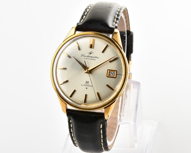 Vintage 1964 Seiko Seikomatic Slimdate – 30 Jewels – Cal. 840 (Ref. 8305-0010)