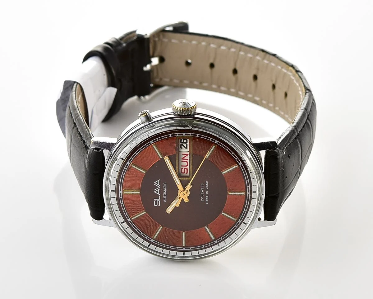 Slava Soviet mechanical self-winding vintage watch with beautiful rare "vortex" dial!