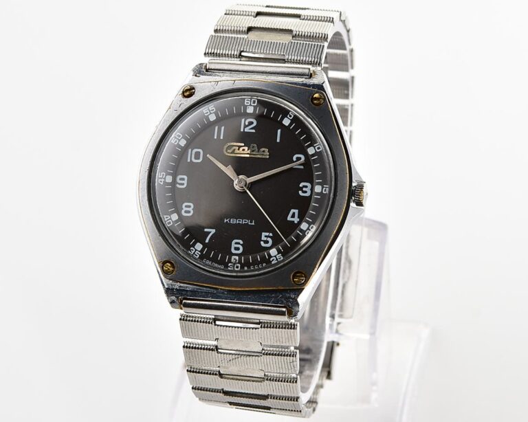 Soviet SLAVA automatic wristwatch with quartz movement