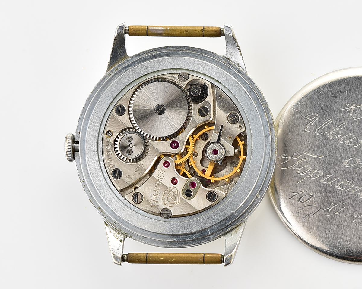 Rare! START vintage classical mechanical watch with it's box & papers, from October 1957!