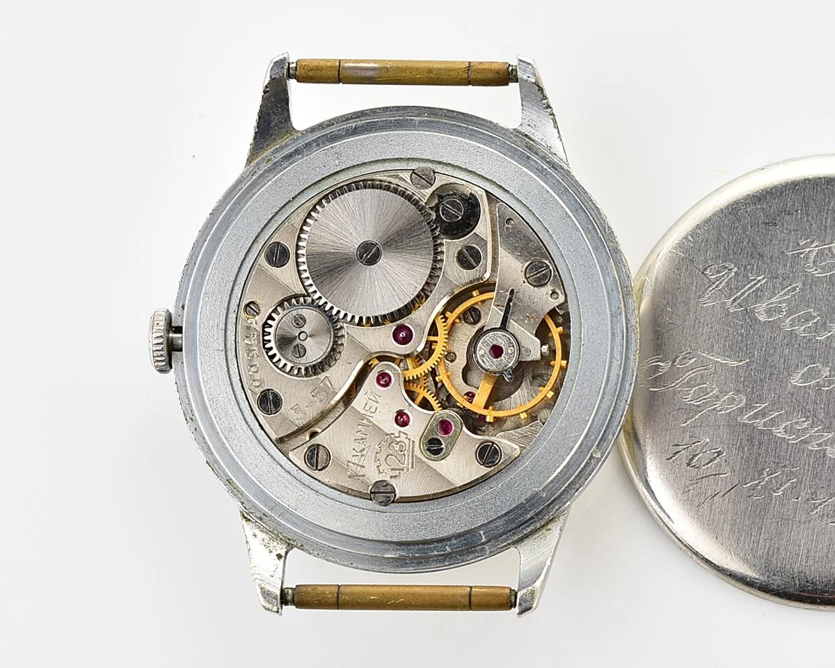 Rare! Start vintage classical mechanical watch with it's box & papers, from October 1957!