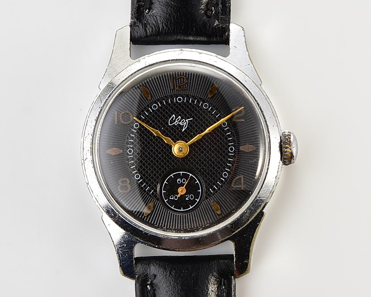 Vintage soviet SVET "Light" mechanical watch