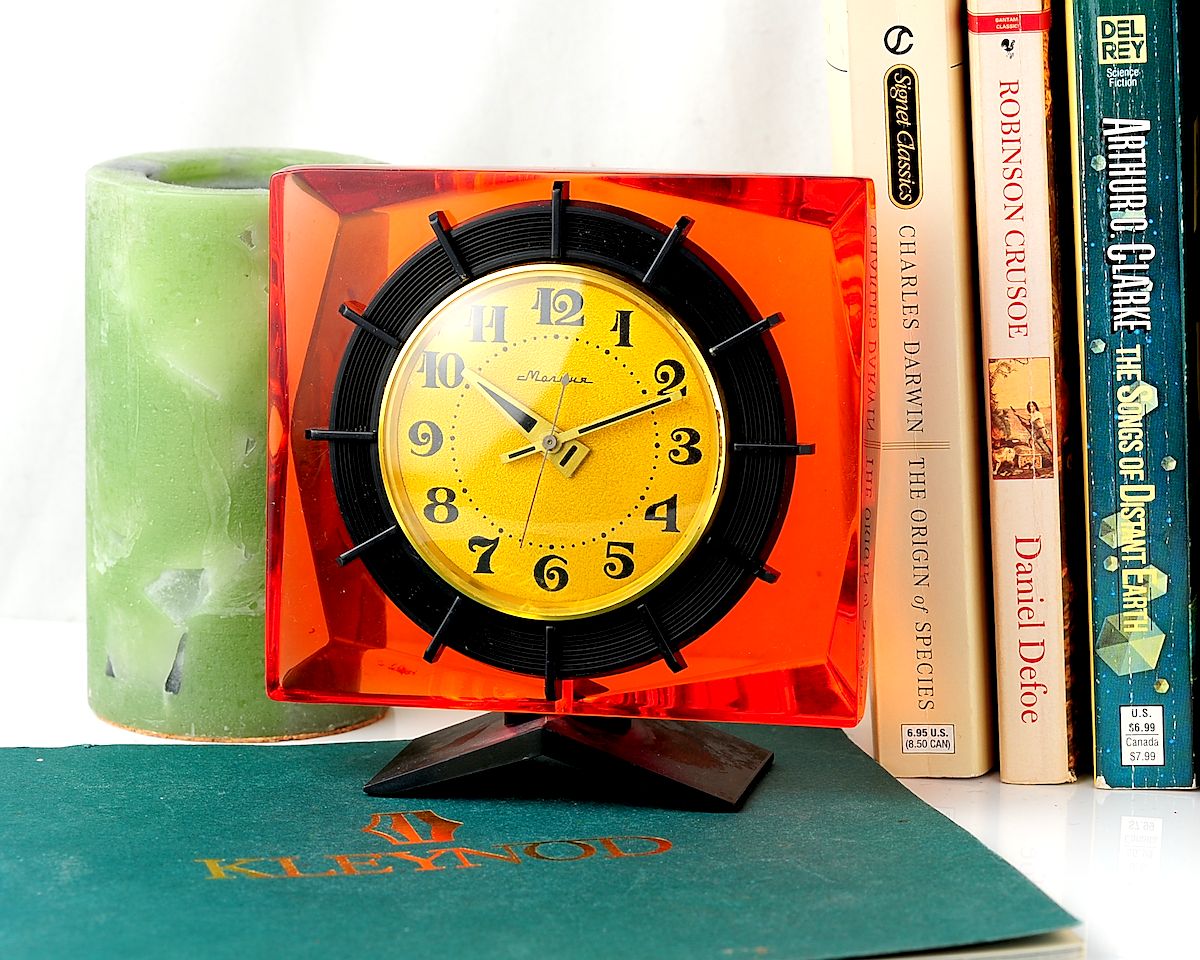 Molnija vintage mechanical table clock - featured in HBO's Chernobyl mini series