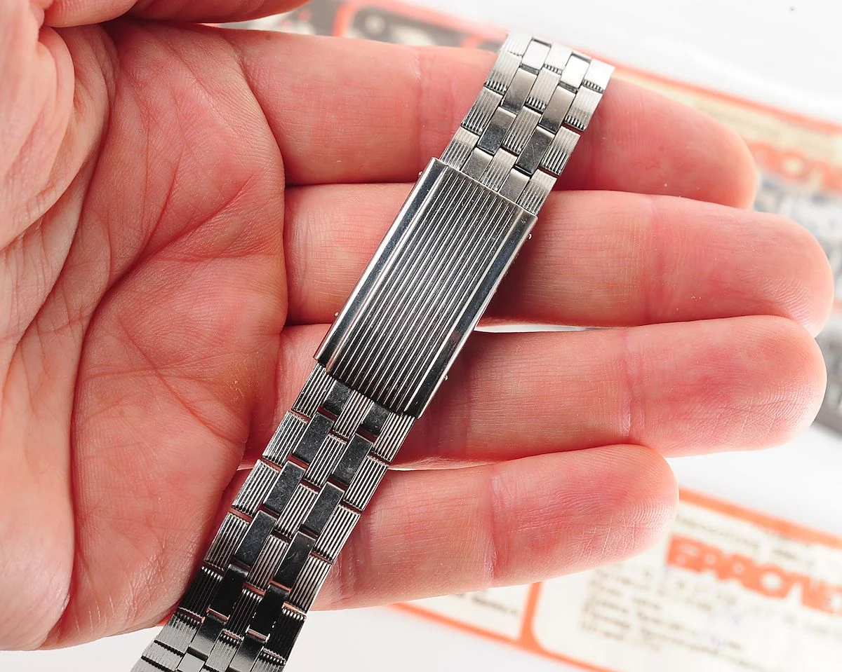 Soviet stainless steel bracelet Segment, 18mm