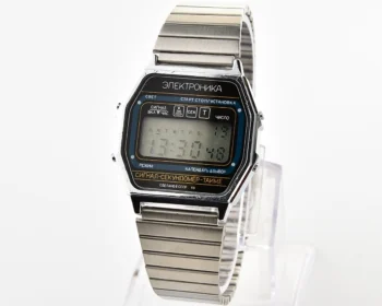 Digital vintage USSR wristwatch Electronika 55 - alarm chronograph