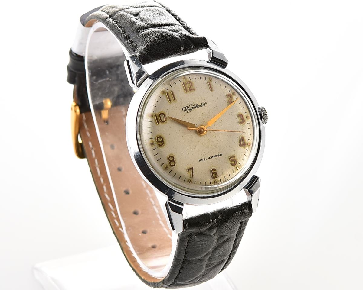 RARE! Beautiful vintage soviet wristwatch from 1950s - Kirovskie from the 1st Moscow Watch Factory
