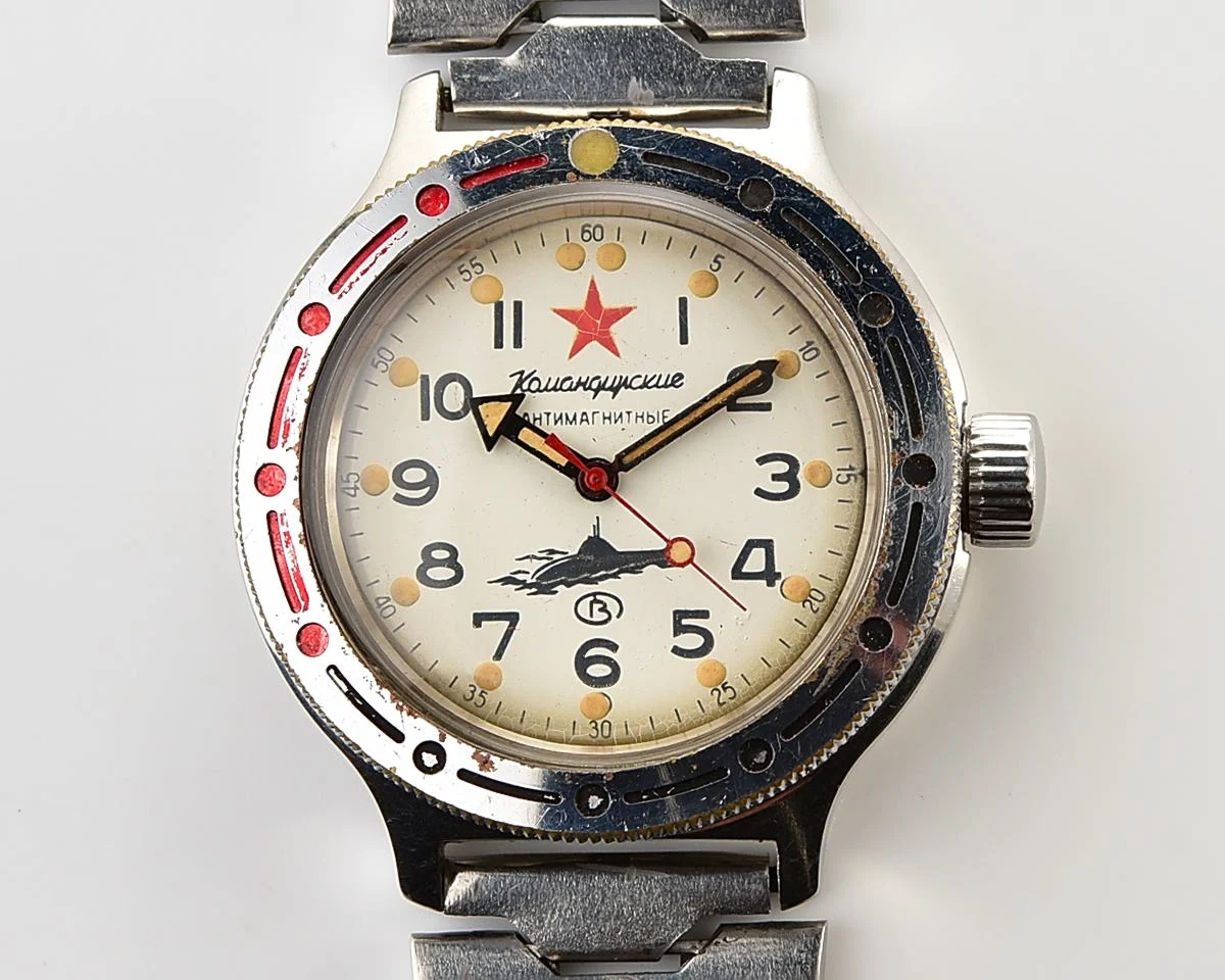 Soviet Vostok Amphibia mechanical watch – Komandirskie Submarine!