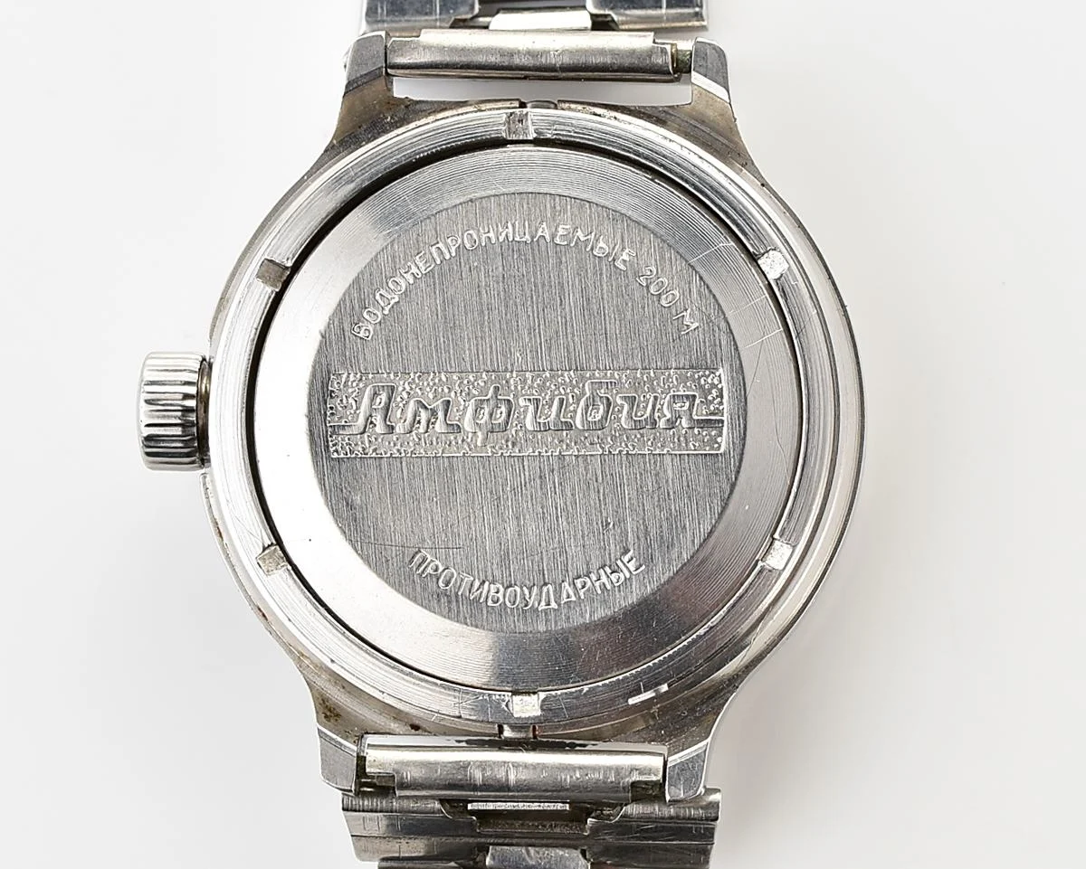 Soviet Vostok Amphibia mechanical watch – Komandirskie Submarine!