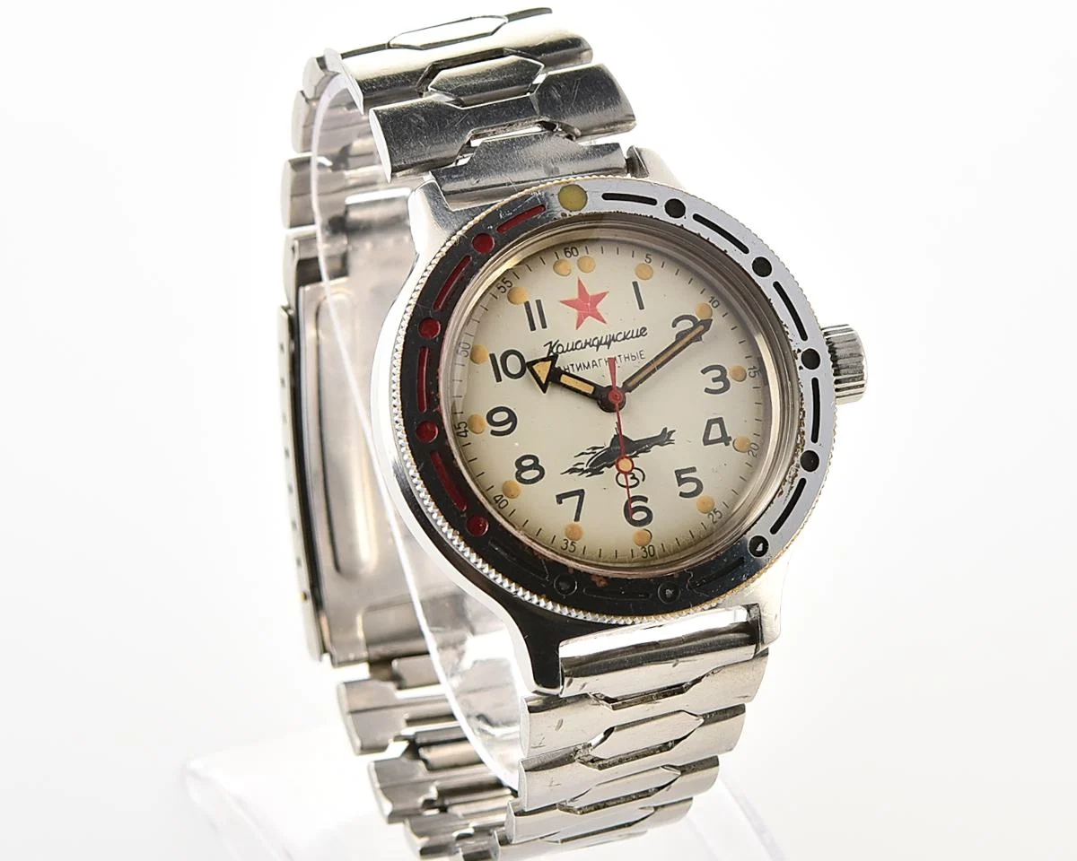 Soviet Vostok Amphibia mechanical watch – Komandirskie Submarine!