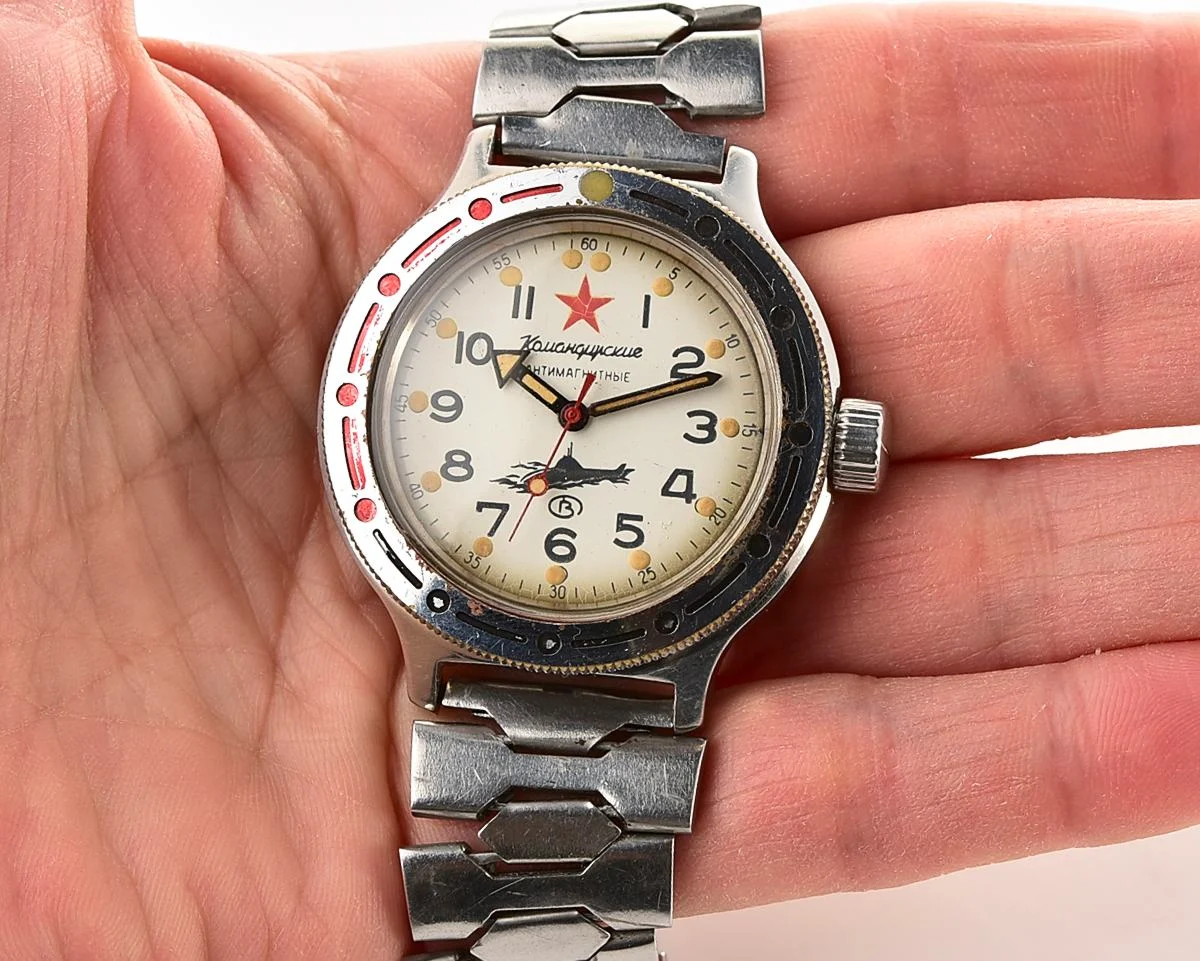 Soviet Vostok Amphibia mechanical watch – Komandirskie Submarine!
