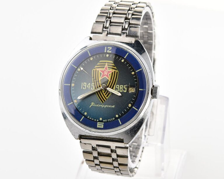 Soviet Vostok Komandirskie - commemorating World War II Zakaz MO CCCP!