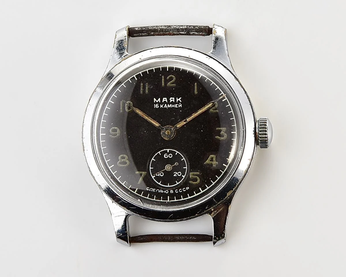 Vintage Soviet Mayak mechanical watch