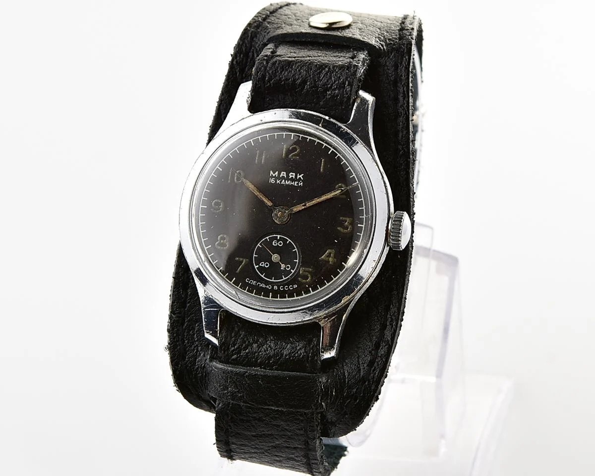 Vintage Soviet Mayak mechanical watch