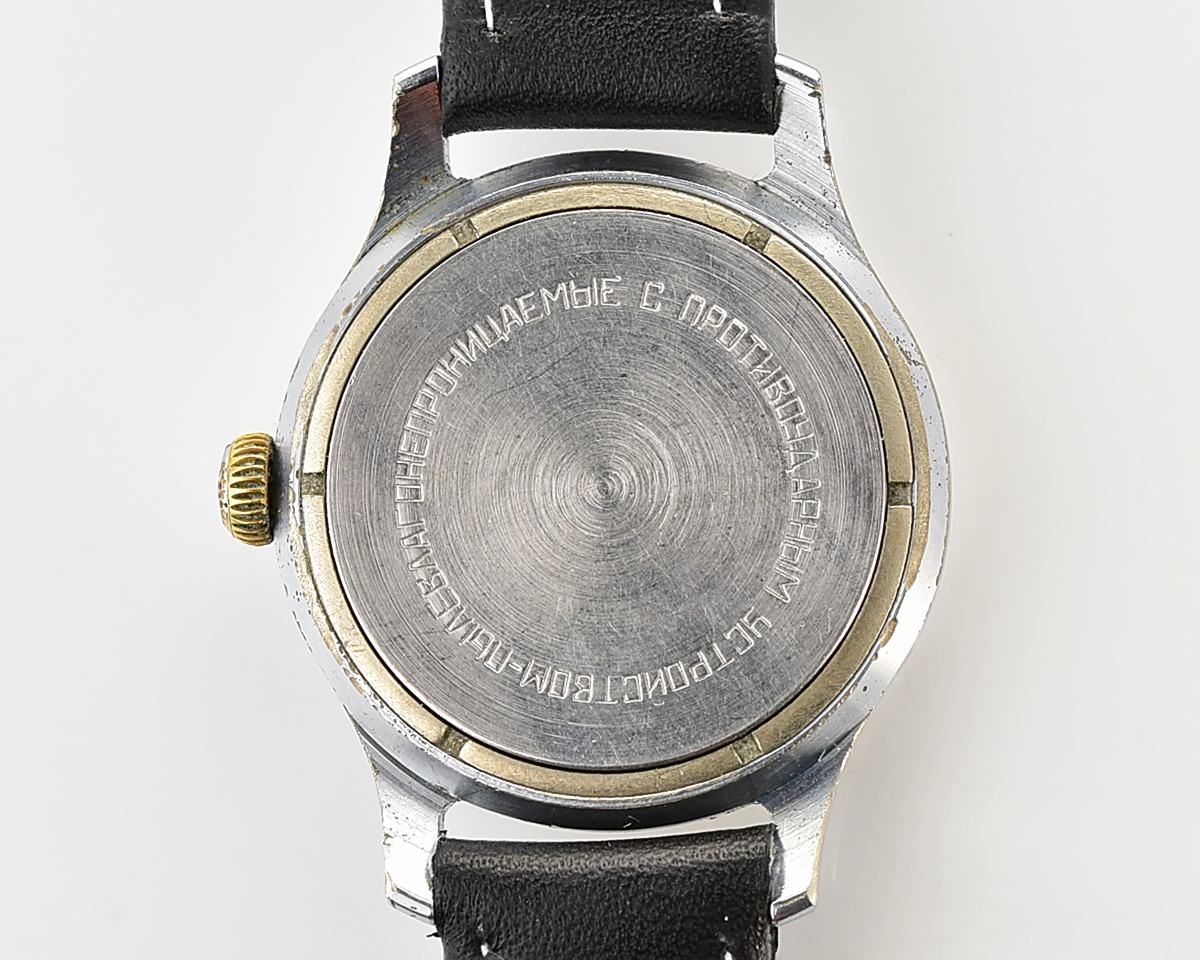 Excellent vintage soviet MAYAK mechanical watch, the 3rd quarter of 1956!
