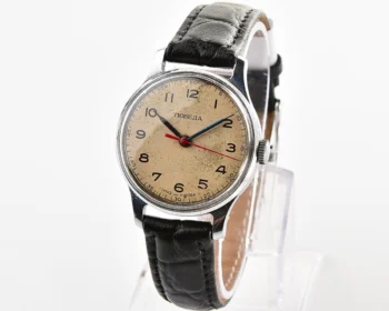 Vintage Soviet Pobeda watch with central second hand, 1MChZ, from the 1st quarter of 1957