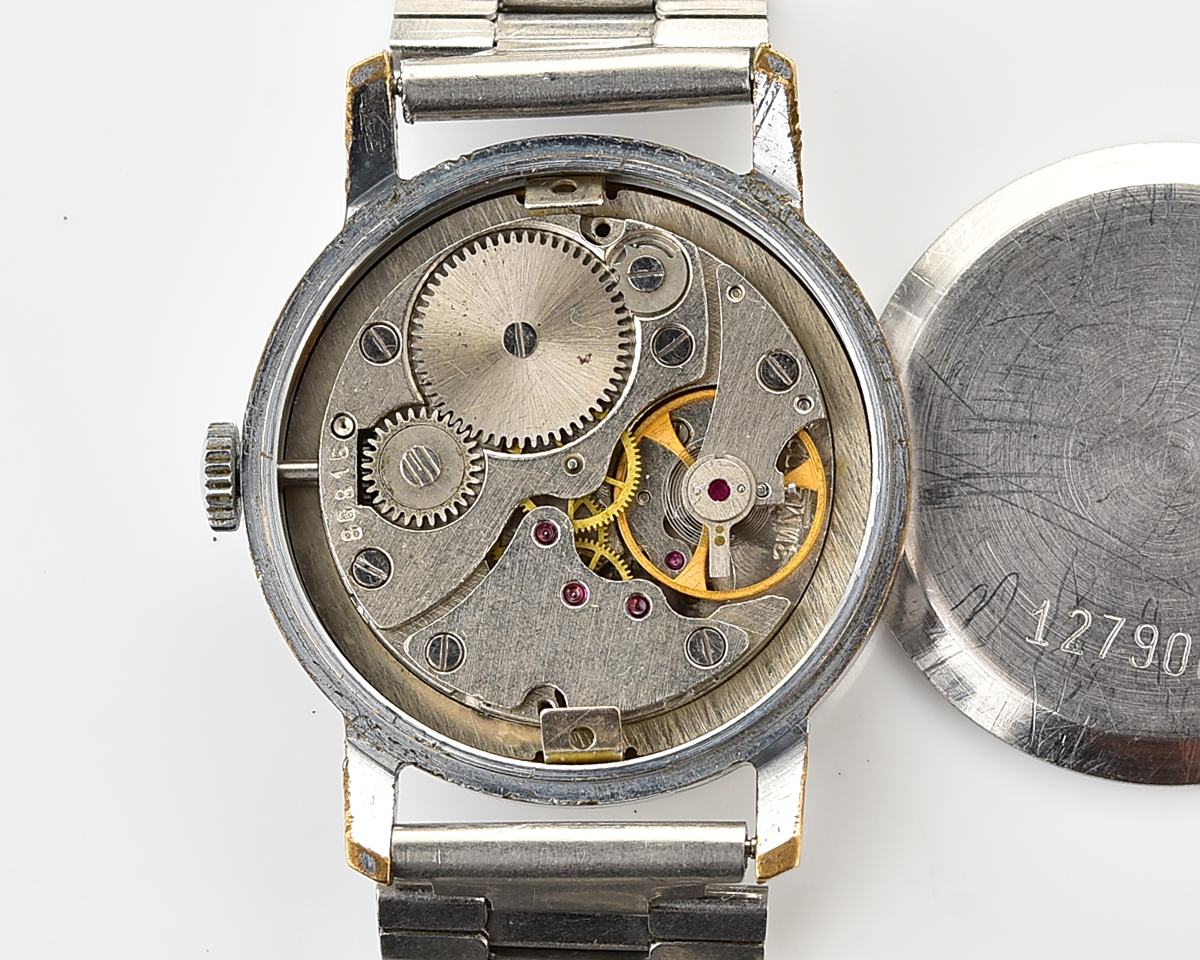 Soviet POBEDA vintage mechanical wristwatch