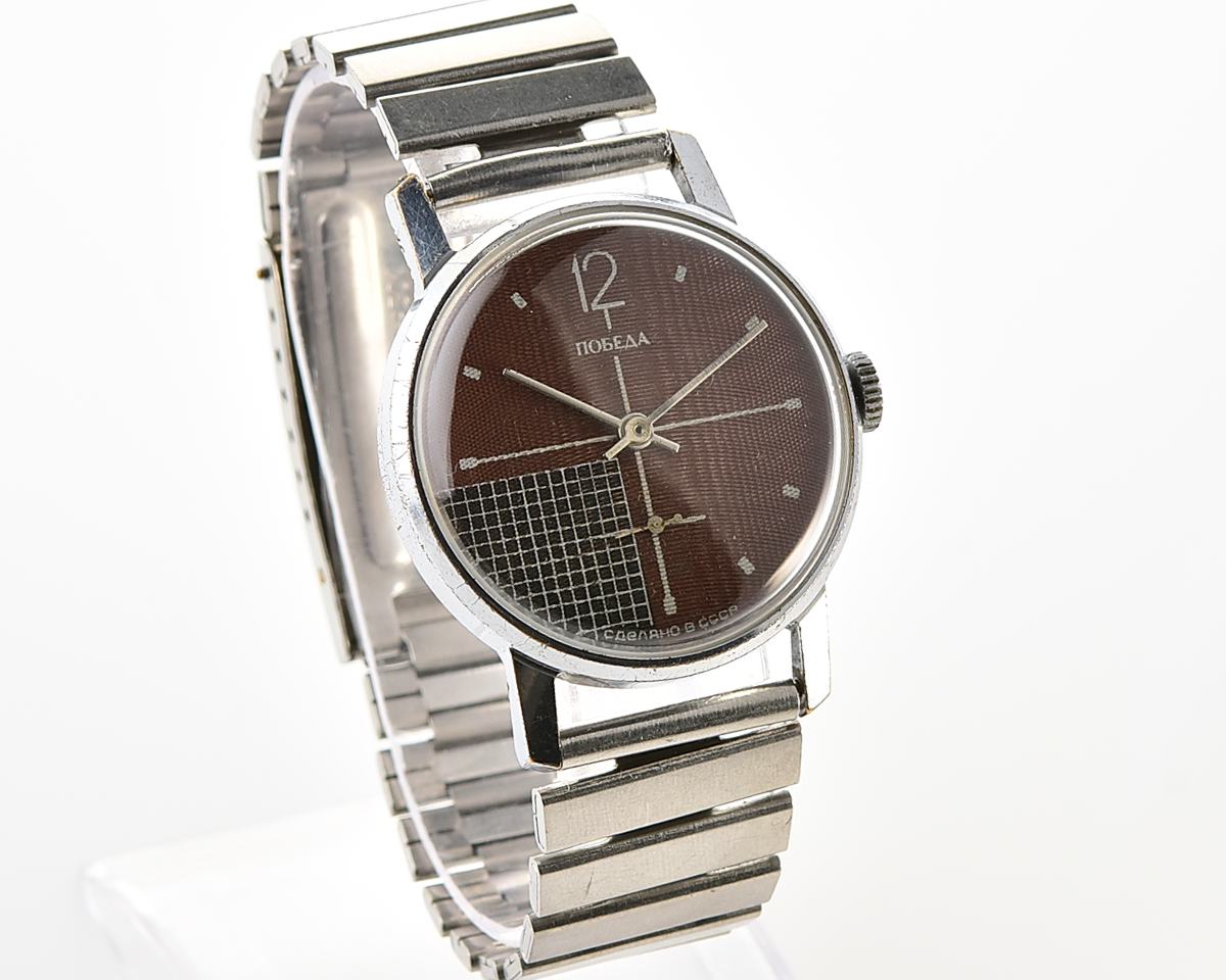 Soviet POBEDA vintage mechanical wristwatch