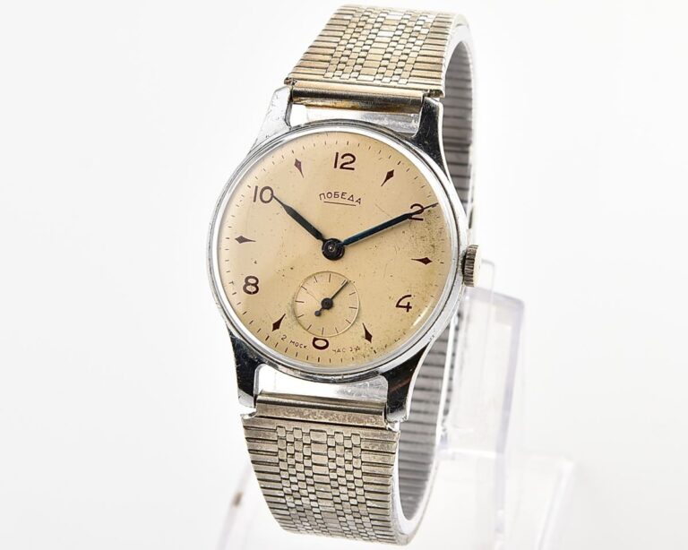 Vintage soviet mechanical POBEDA watch, 2MChZ from 3rd quarter 1958!