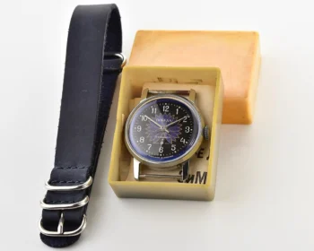 TIME CAPSULE: Mechanical Pobeda watch in box – New Old Stock (NOS)!