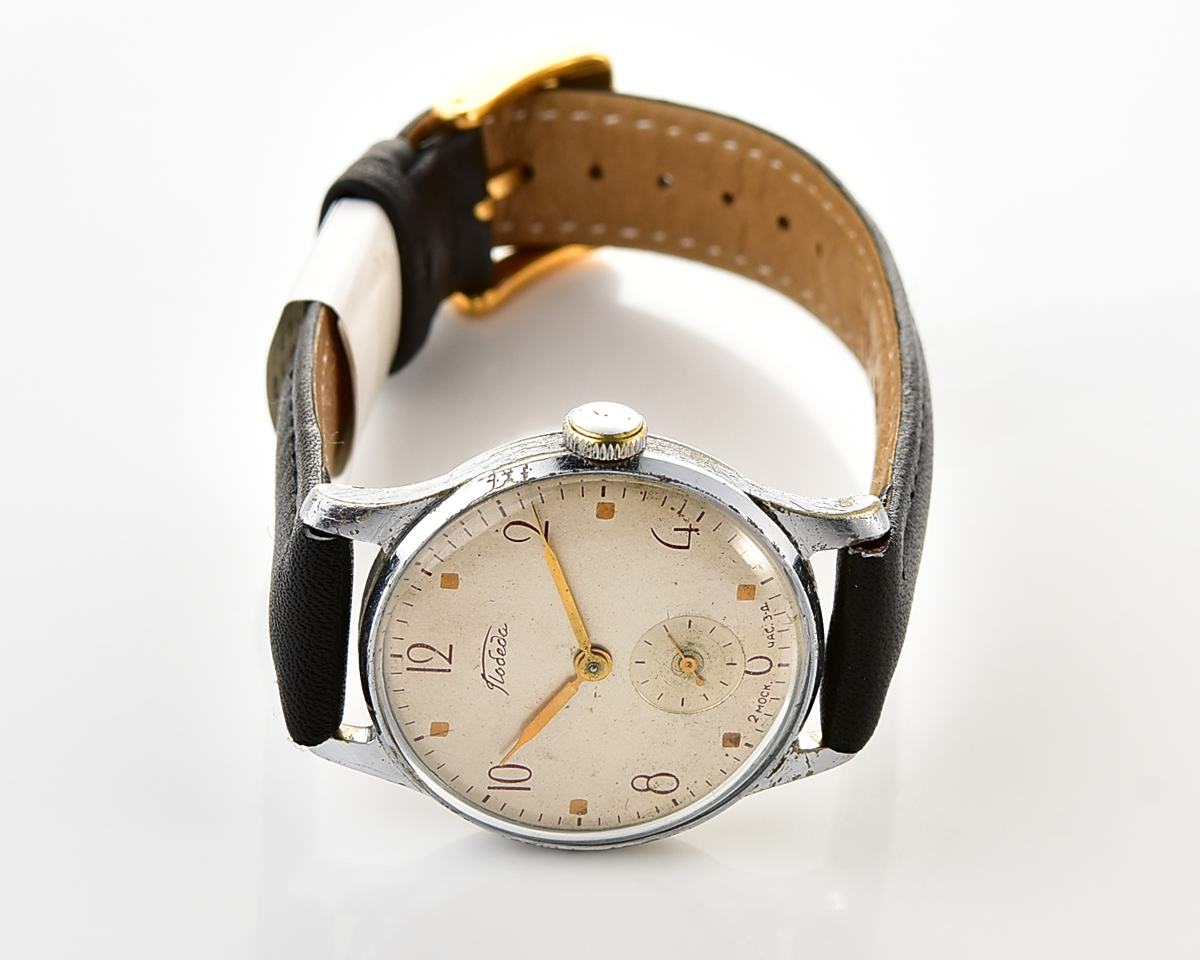 Excellent soviet vintage mechanical POBEDA watch, 2MChZ from 4th quarter 1958!