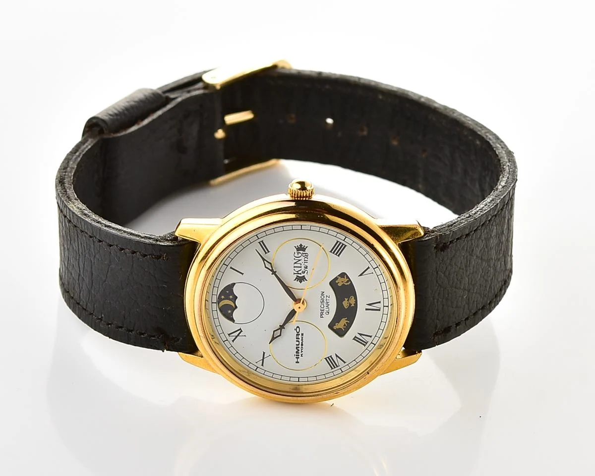 Vintage Himuro Kyosuke “King Swing” Fan Club – Moonphase & Zodiac Quartz from the early 1990s