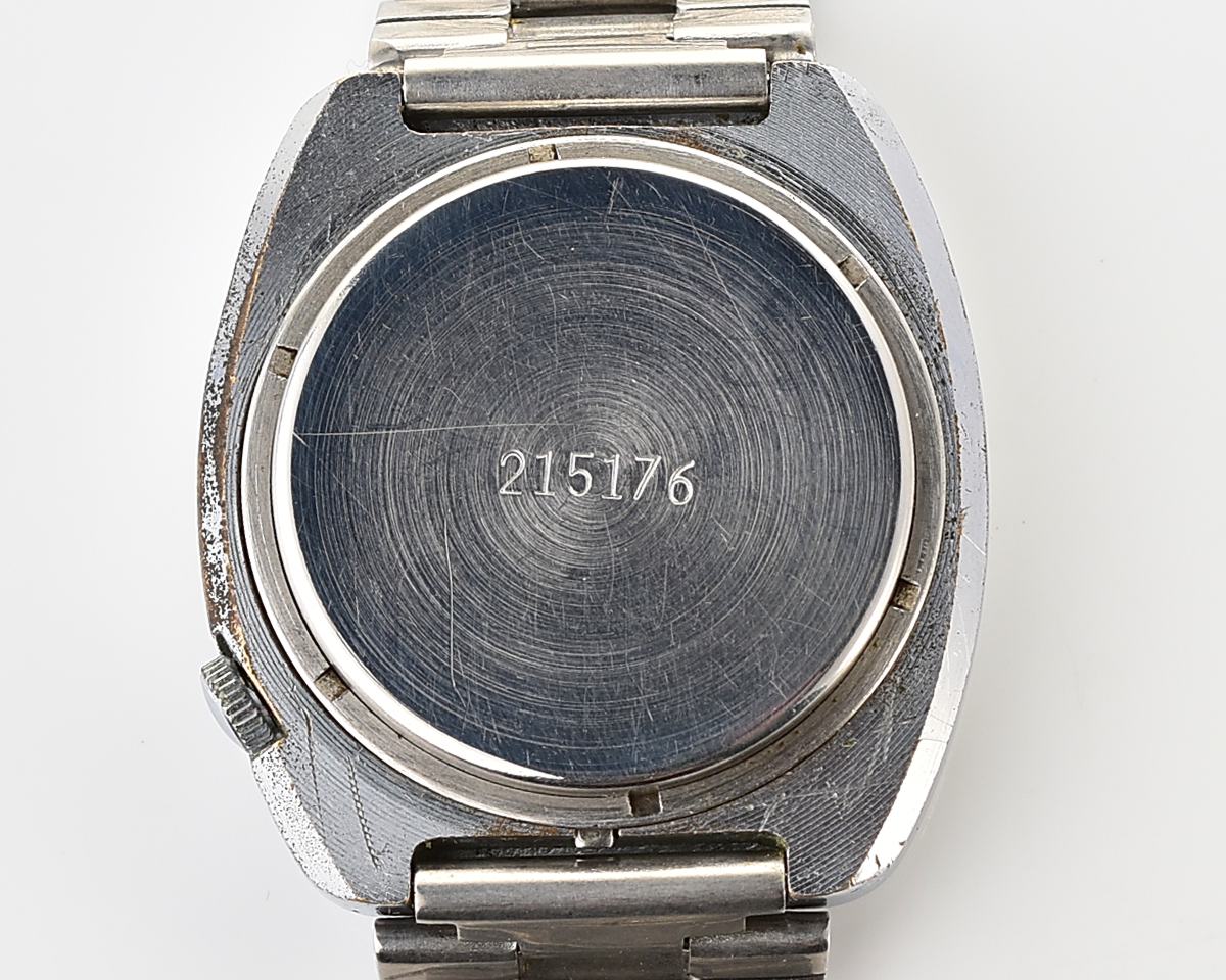 Large soviet POLJOT 3050 vintage wristwatch with automatic quartz movement