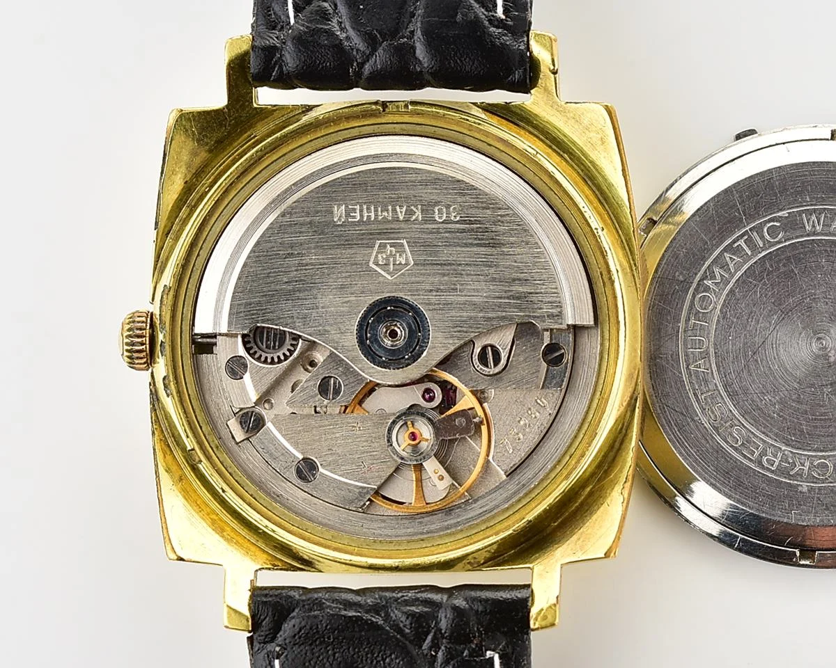 Rare: Soviet Poljot 30 jewels mechanical wristwatch with with ball bearing rotor