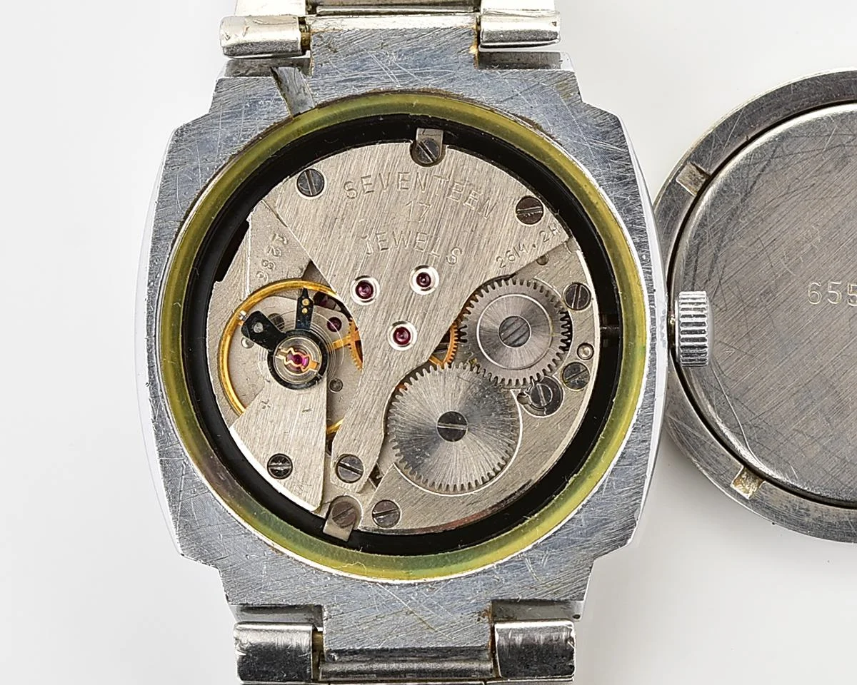 Vintage Soviet Poljot mechanical wristwatch with original stainless steel bracelet